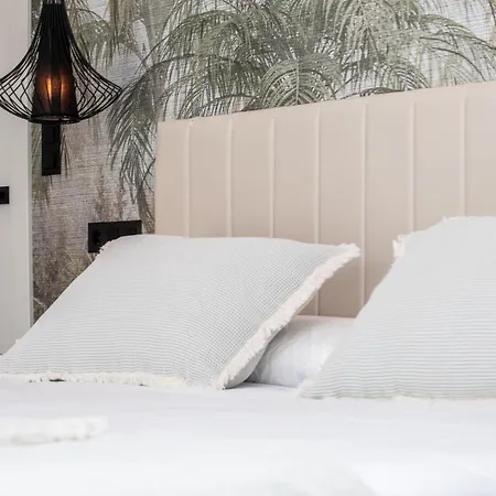 El Palacio By Standby Apartment