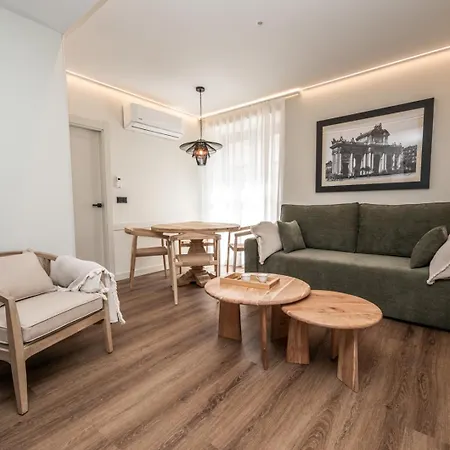 El Palacio By Standby Soria