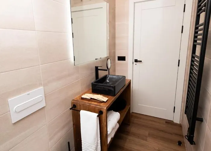 El Palacio By Standby Soria