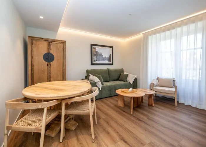 El Palacio By Standby Soria